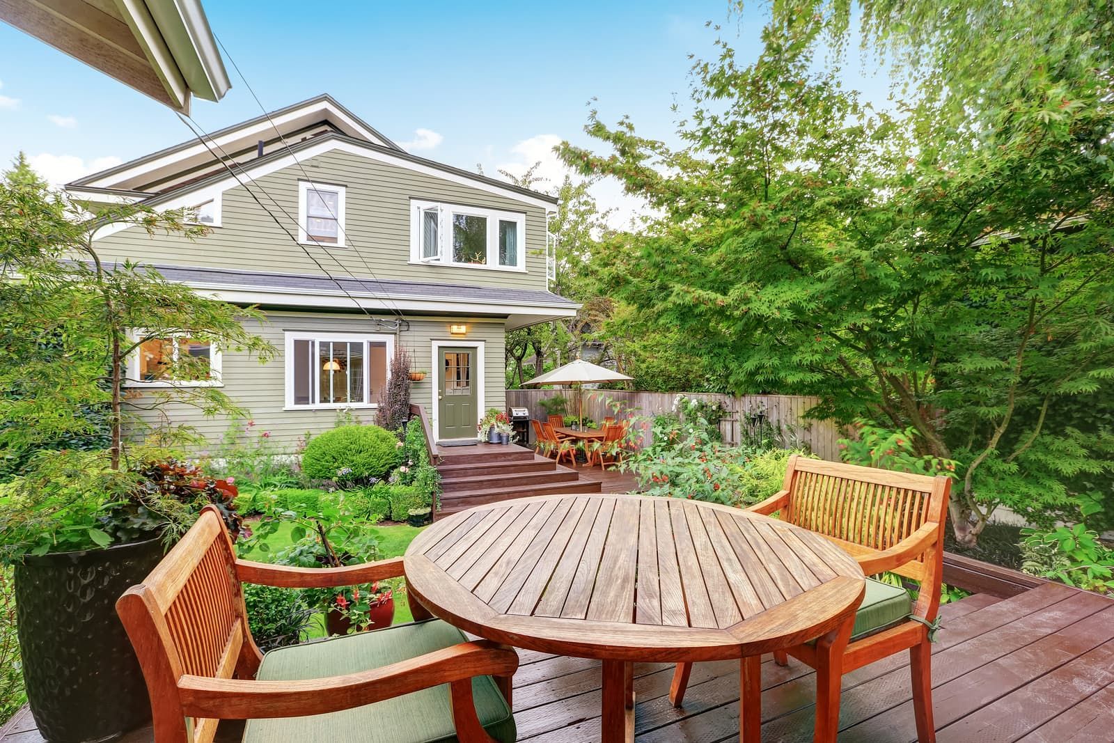 Ipe Decking Contractor in Portland, OR talks about why use Ipe Wood