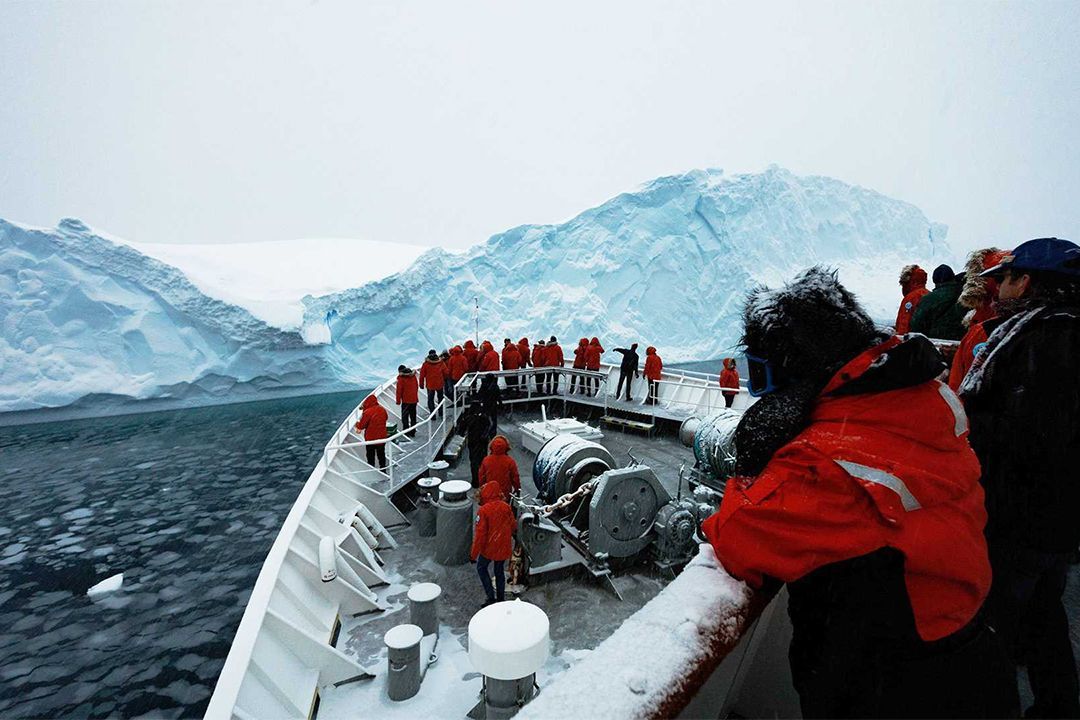 Antarctic Expeditions by National Geographic - Lindblad Expeditions