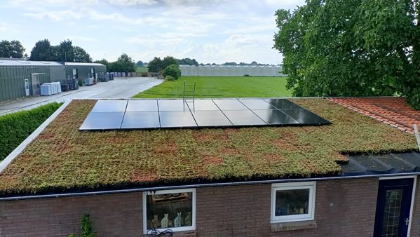 De Ooyse kleischuur voor workshops pottenbakken en of boetseren. Cursus pottenbakken, cursus keramiek, workshop keramiek.