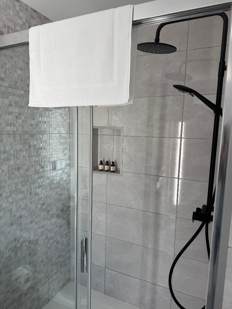 Walk in shower
