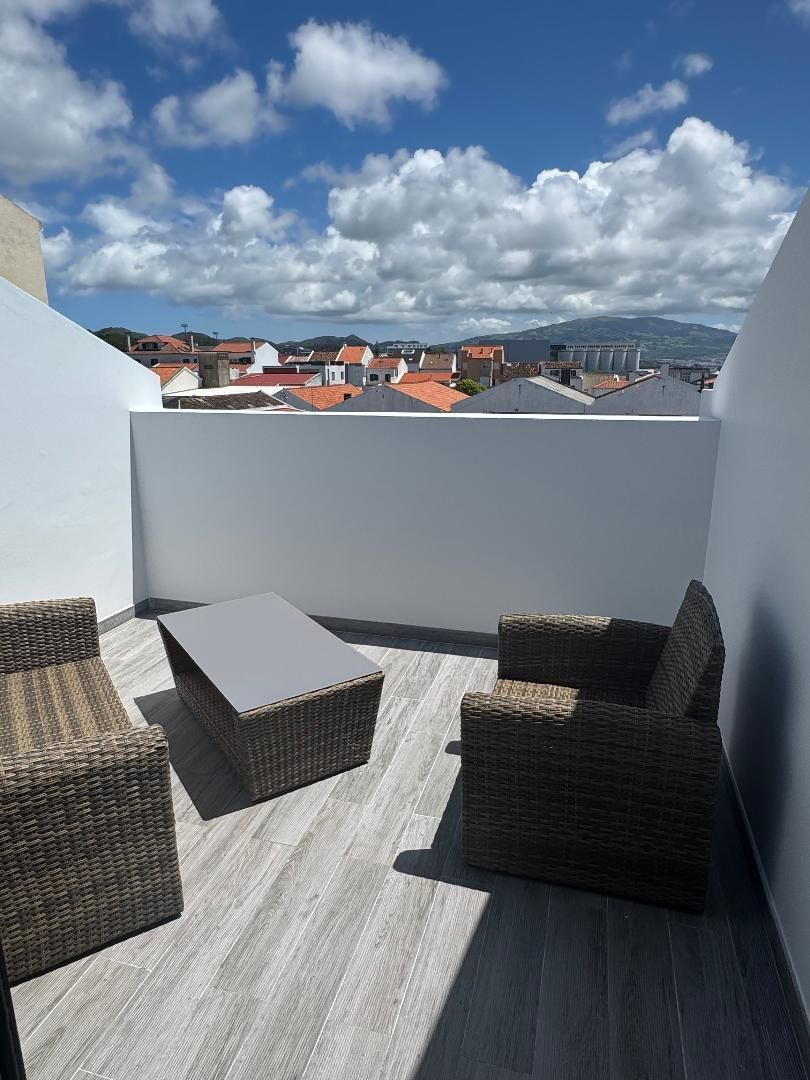 Beautiful furnished balcony with mountain view and partial ocean view