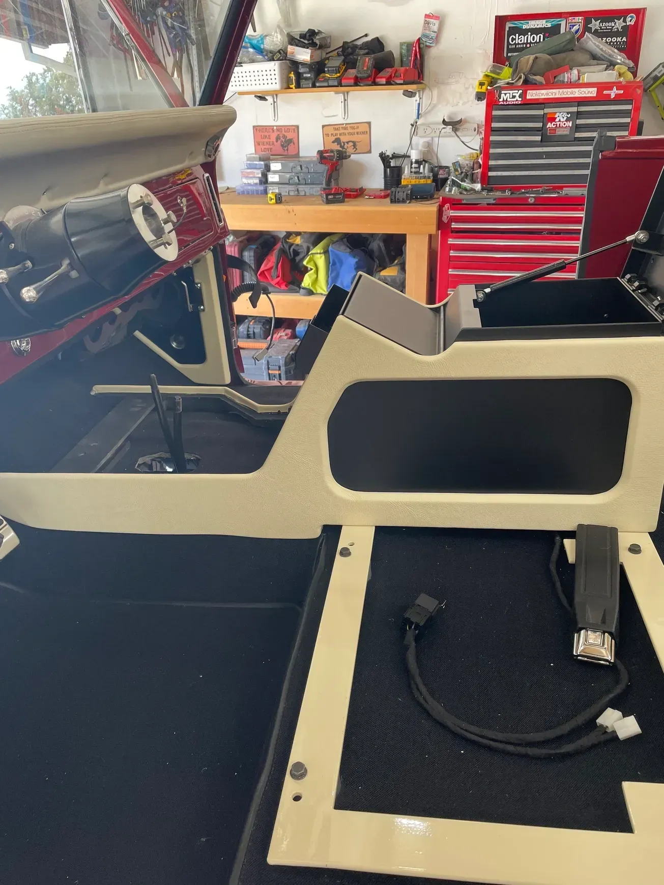 Early Ford Bronco Restoration & Custom Build Works
