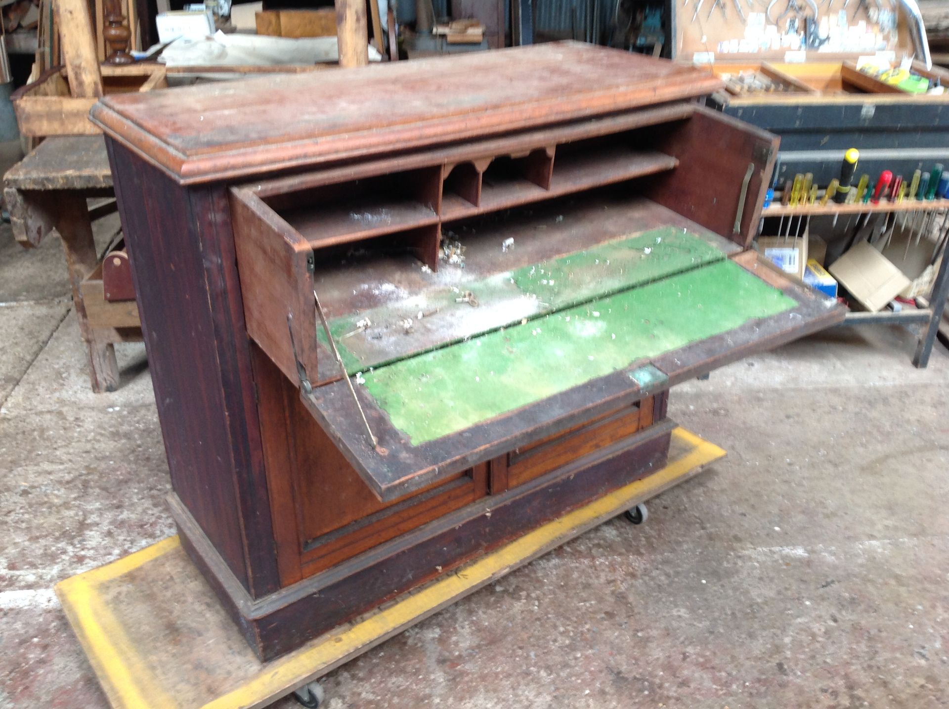 Services Heritage Furniture Restoration Toowoomba & Lockyer Valley