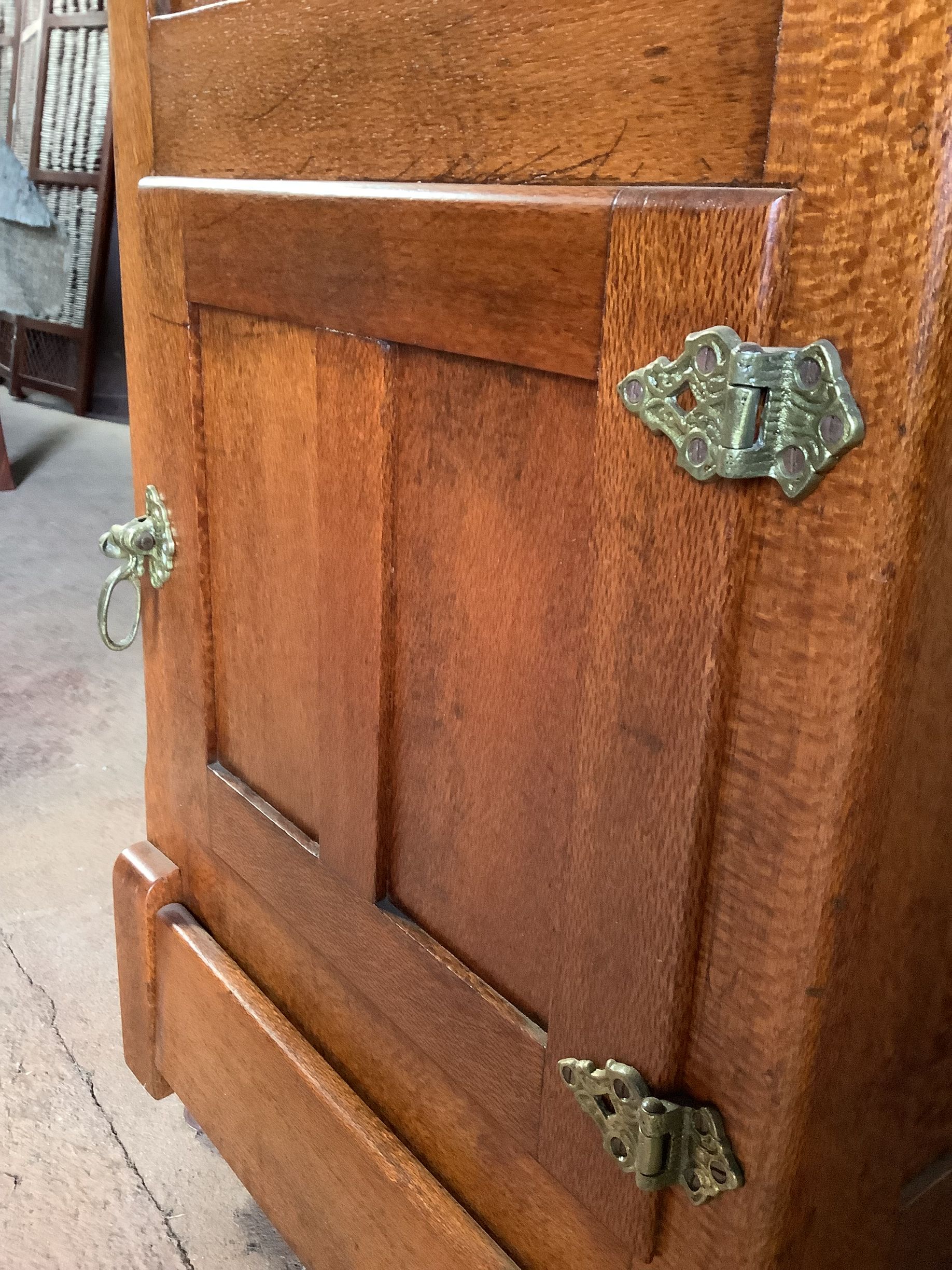 Services Heritage Furniture Restoration Toowoomba & Lockyer Valley