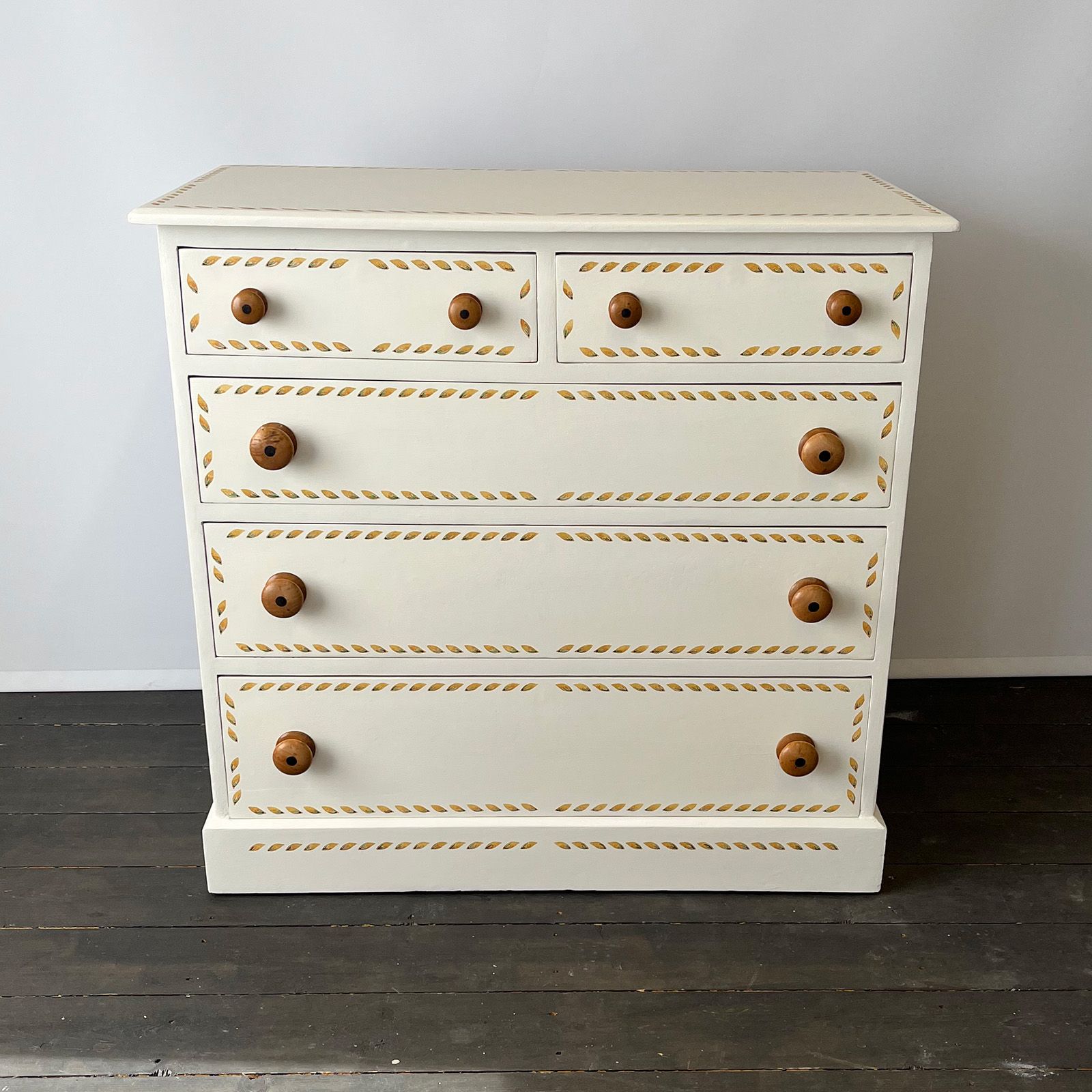 Ochre leaf chest of drawers