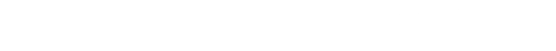 Witte horizontale banner met een dunne veelkleurige strook en een klein groen segment aan de linkerkant.