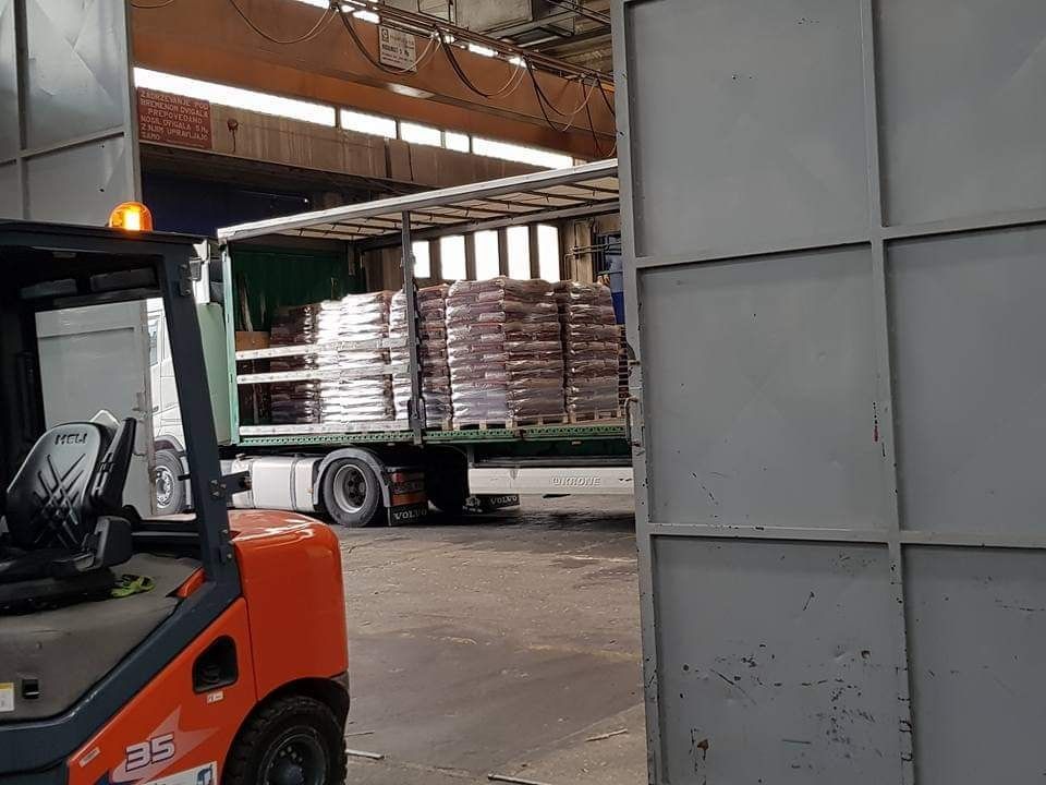 consegna a domicilio pellet e legna