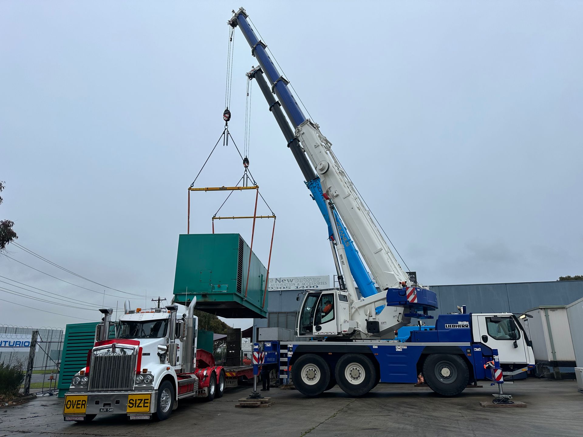 crane lifting