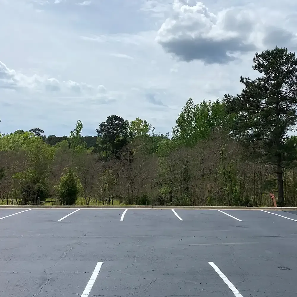Ace line striping a parking lot, residential parking line striping, best parking lot striping company near me, kilgore tx