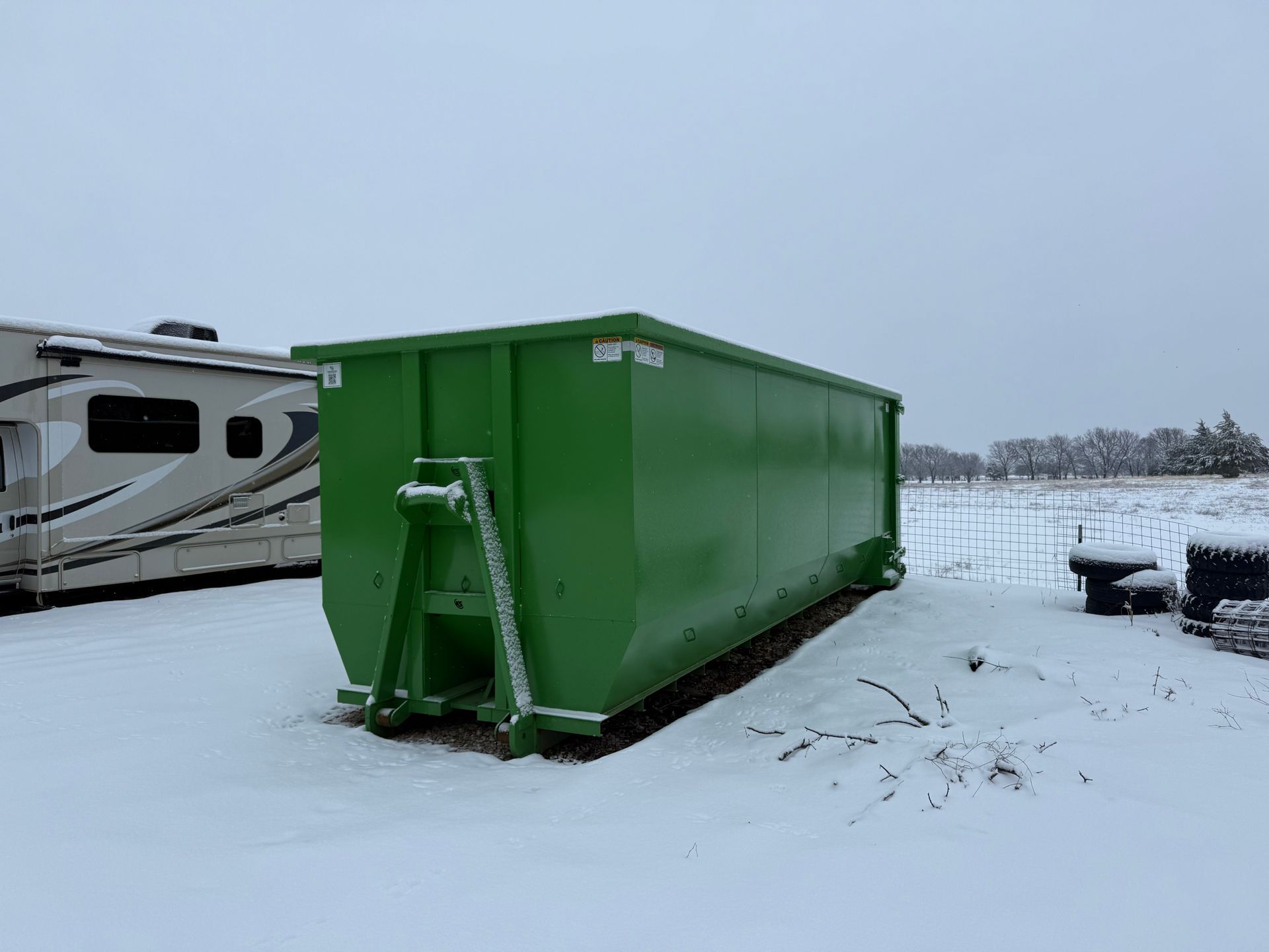 Why November Is a Strategic Month for Dumpster Rentals for Bowie TX Businesses