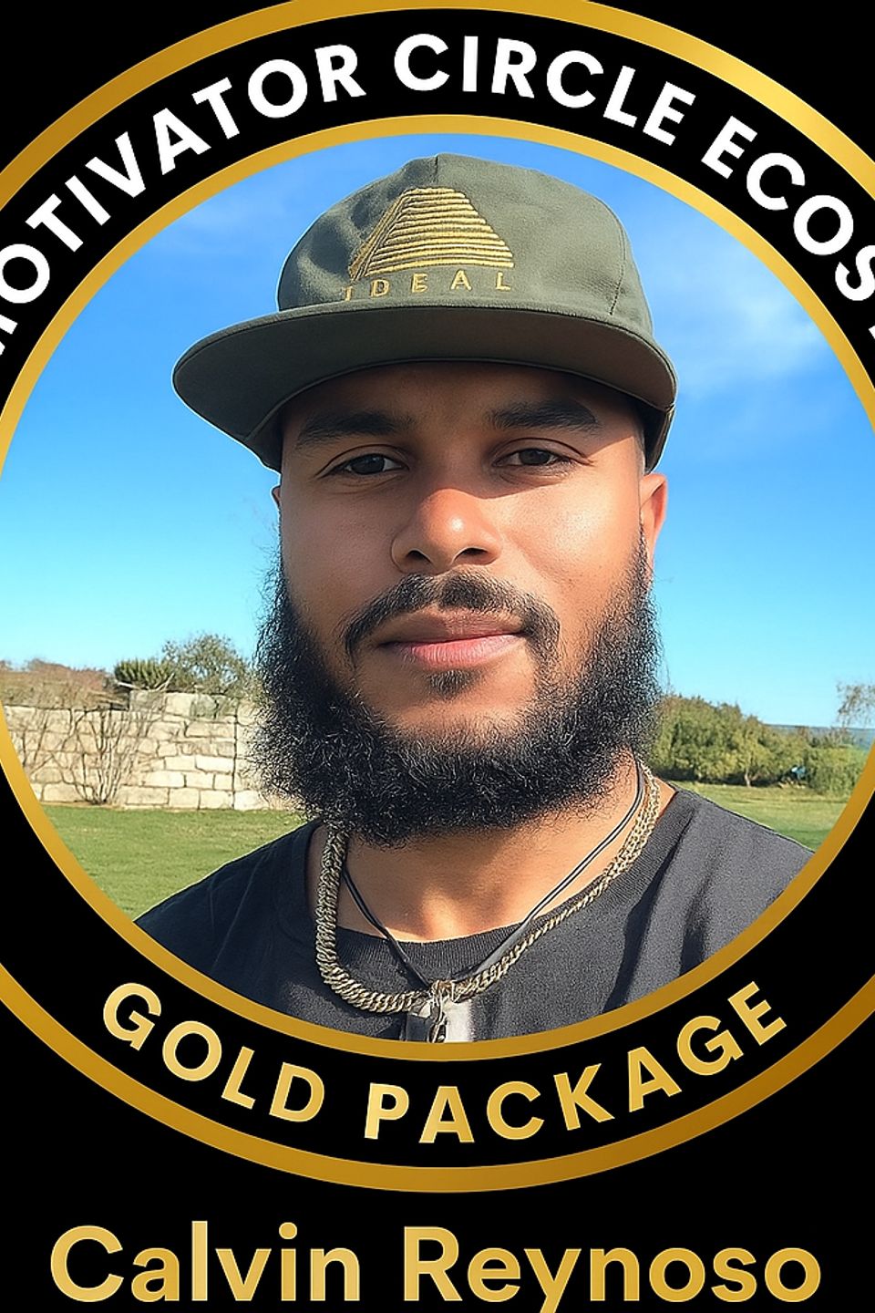 Portrait of Calvin Reynoso in a gold-bordered badge with “Motivator Circle Ecos” and “Gold Package” text