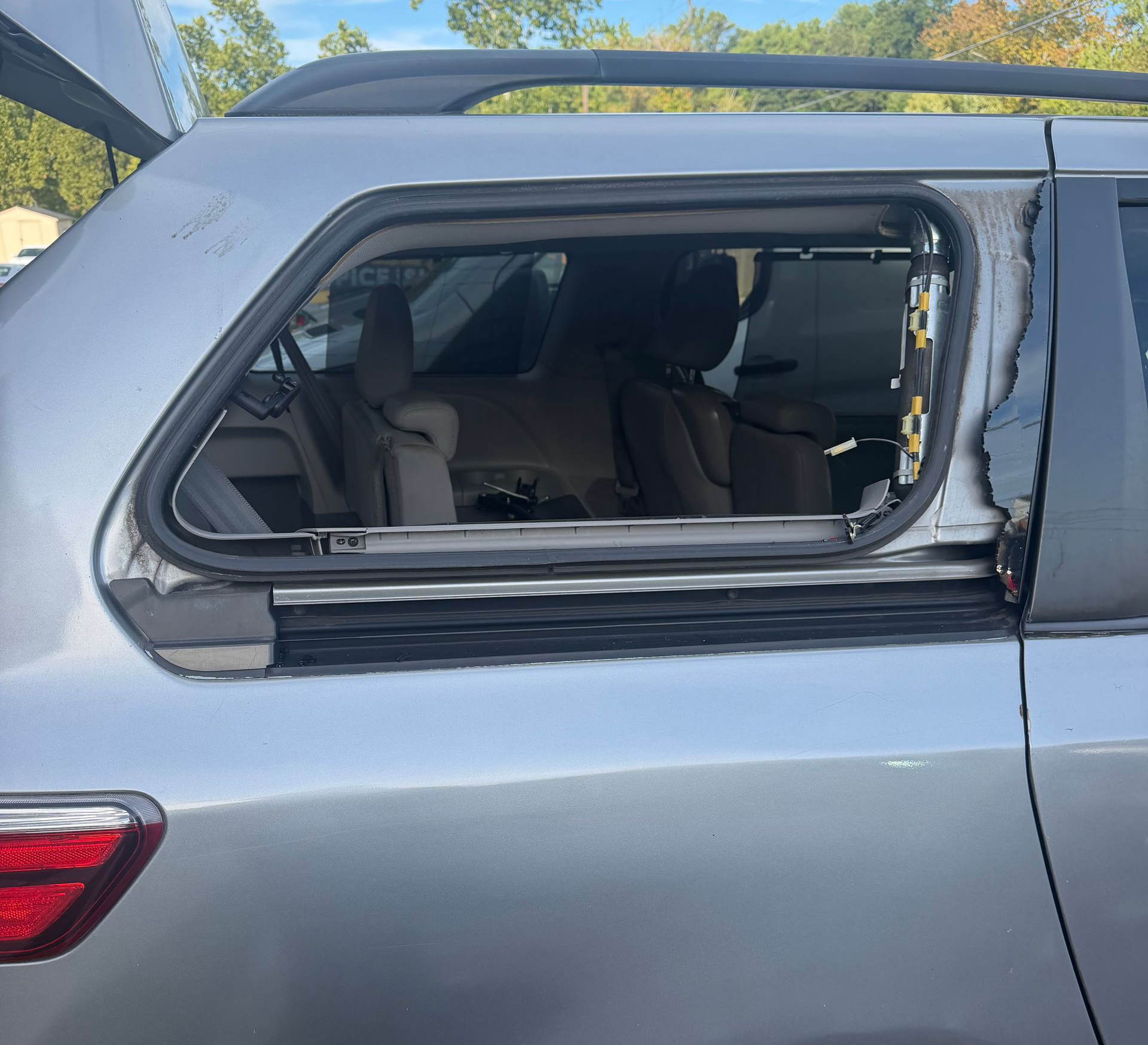 Before car window replacement in Baltimore, MD