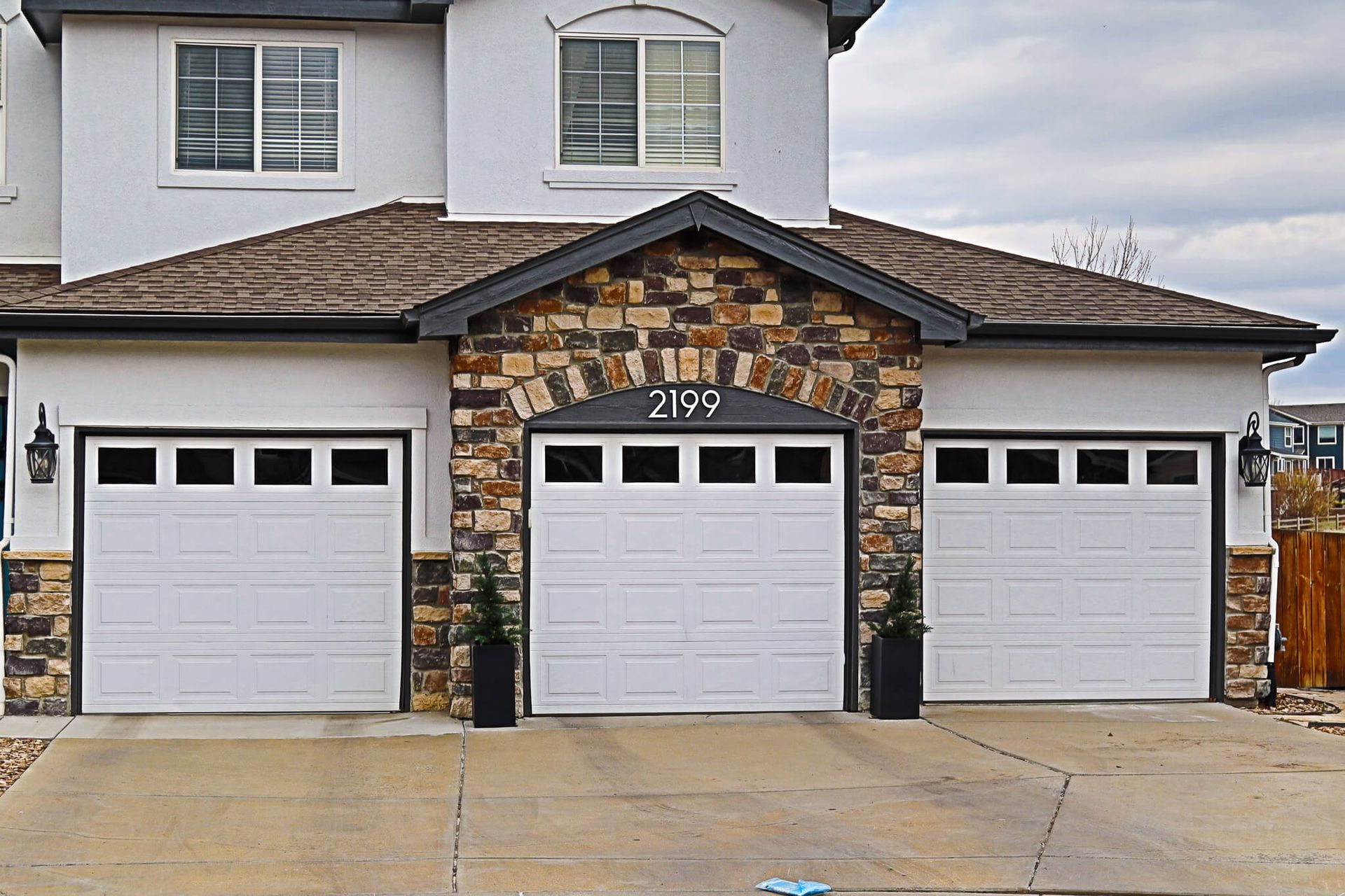 Ankmar full view garage door looking over Denver