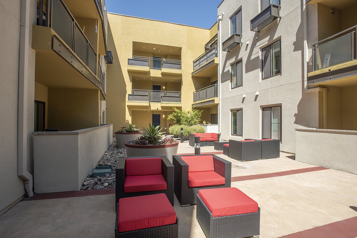 Apartments for Rent El Cerrito, CA Metro 510 Gallery