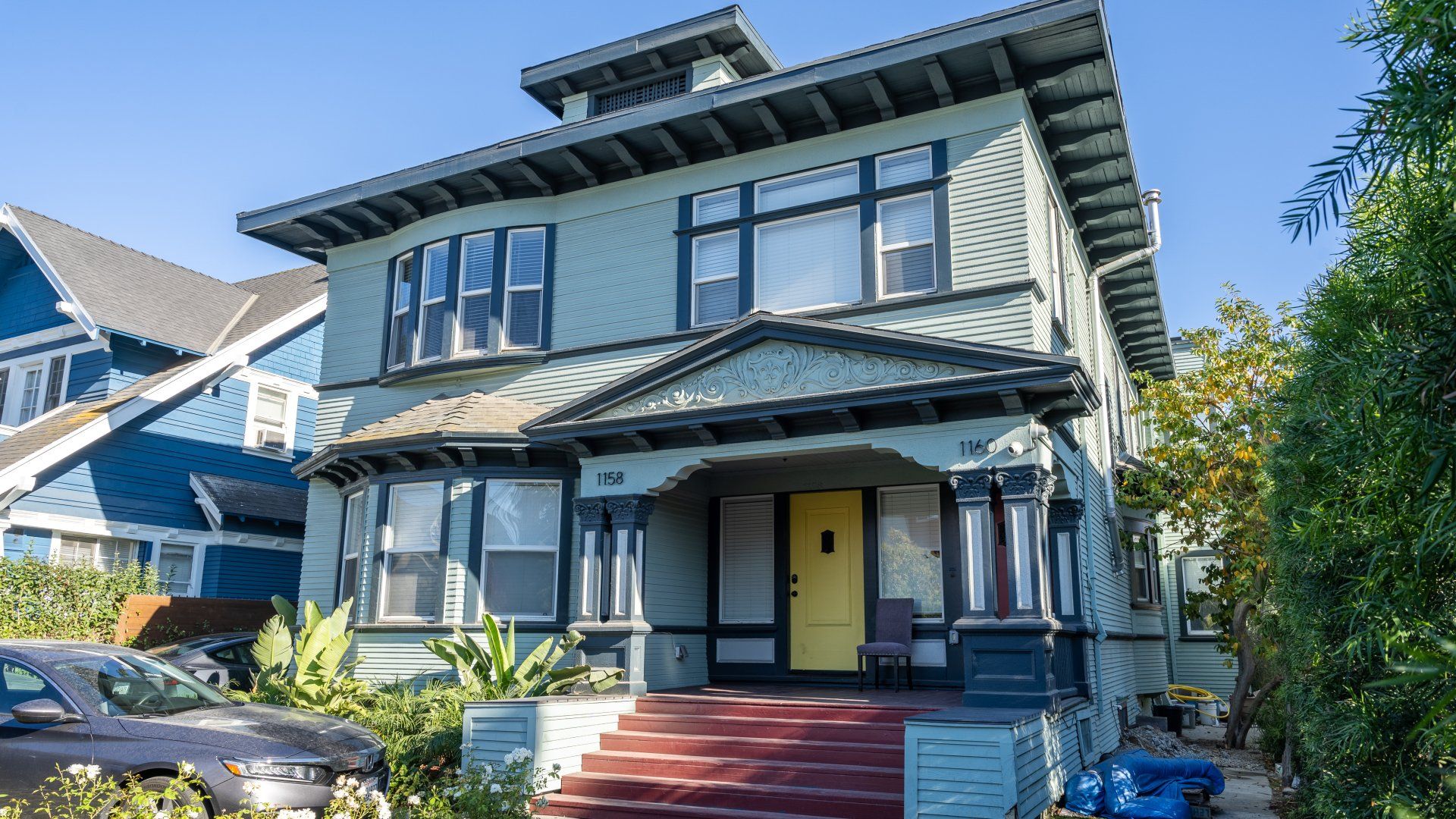 Detailed showing of house rentals near University of South Carolina.