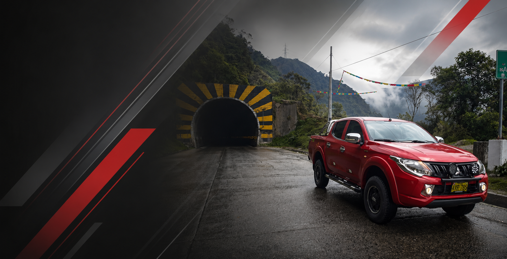 SUV negro en terreno montañoso rocoso con un dramático fondo gráfico oscuro y picos nevados.