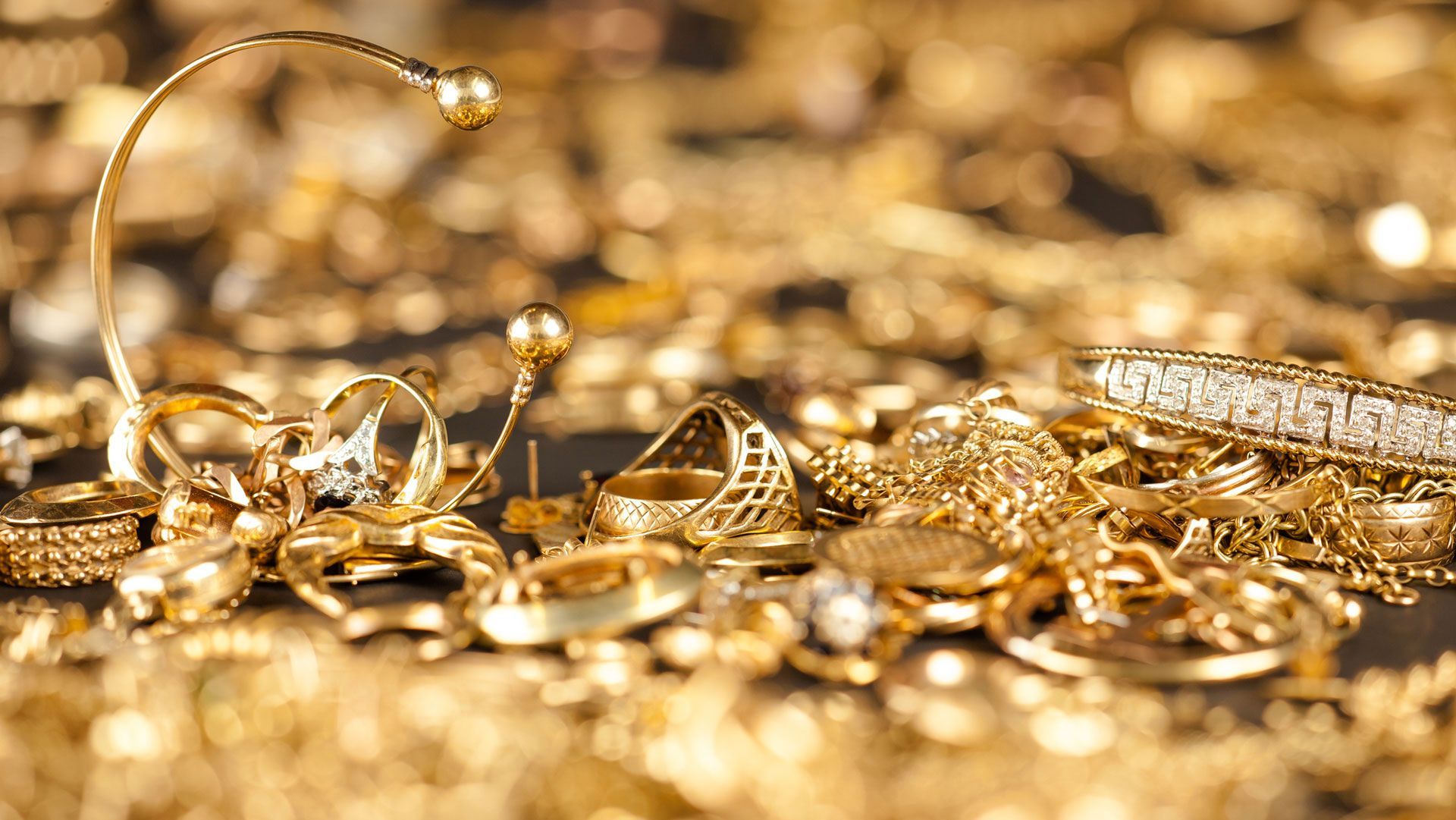 Gold and Precious Metals — Burleson, TX — Burleson Gold & Silver