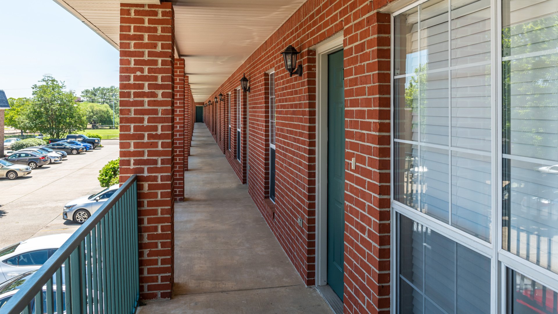 Claridge House Apartment Homes Apartments for Rent in Hattiesburg, MS