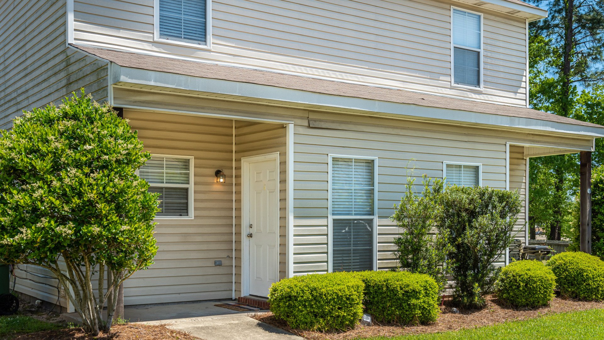 Pine Creek Townhomes Apartments for Rent in Hattiesburg, MS