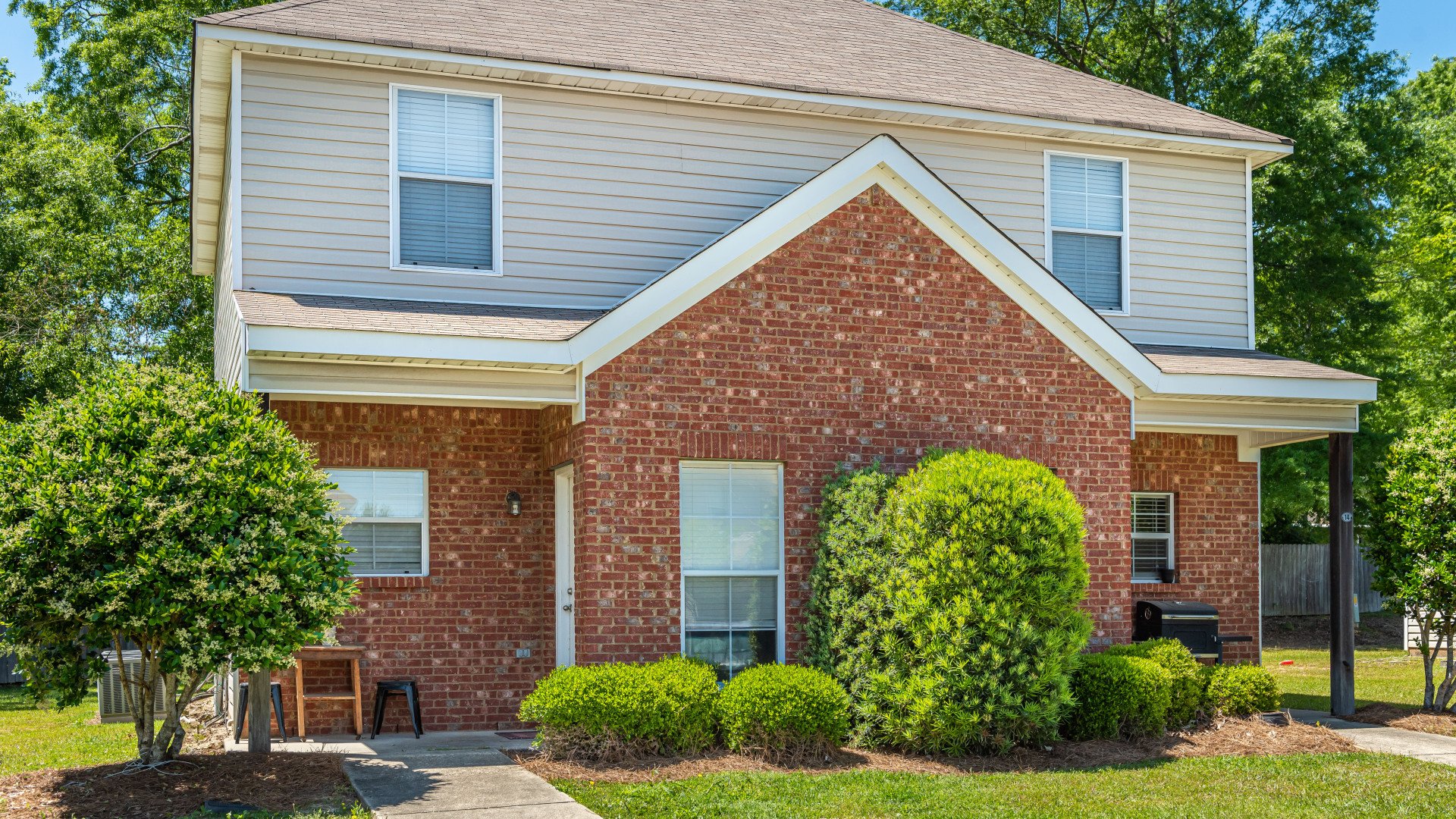 Pine Creek Townhomes Apartments for Rent in Hattiesburg, MS