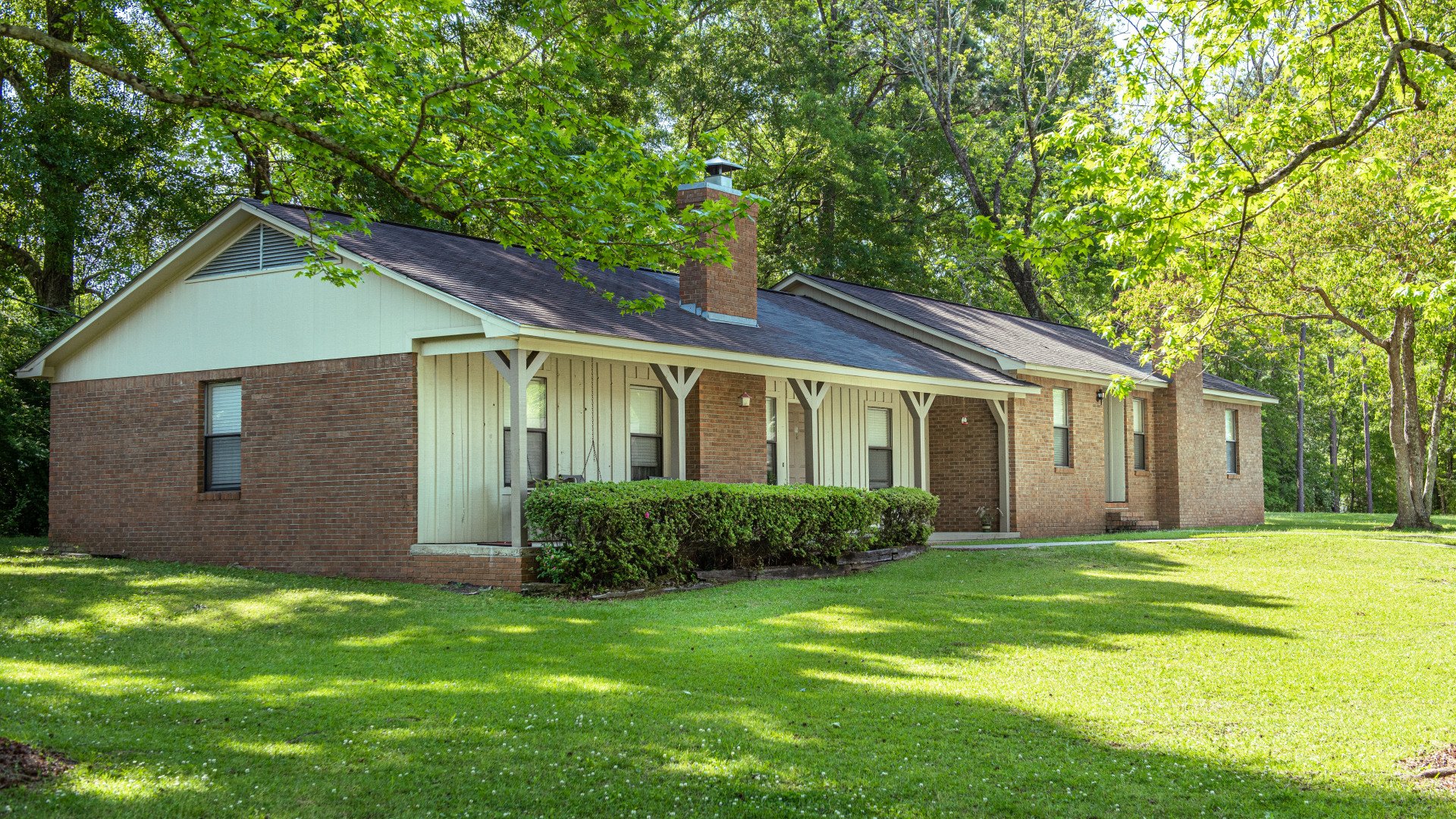 Villa des Chene Duplexes Apartments for Rent in Hattiesburg, MS