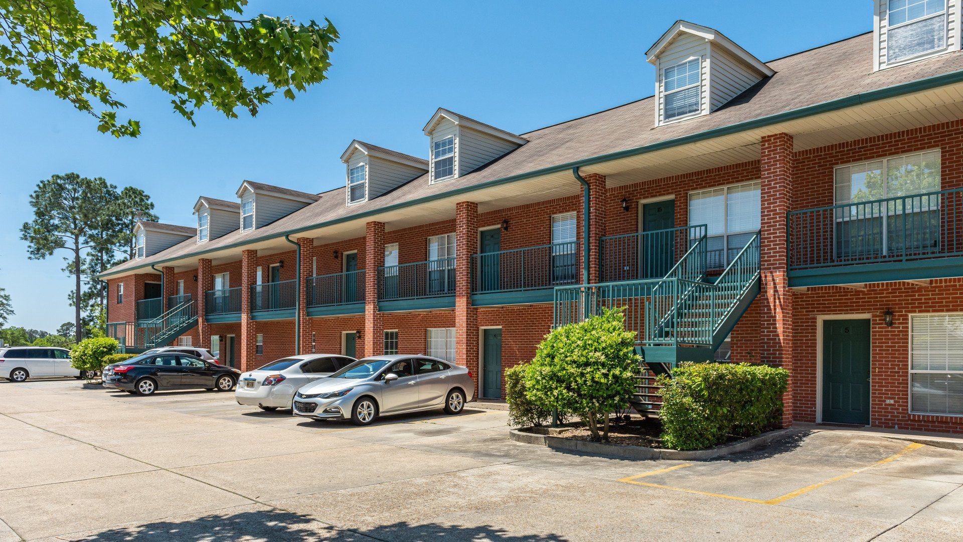 Claridge House Apartment Homes