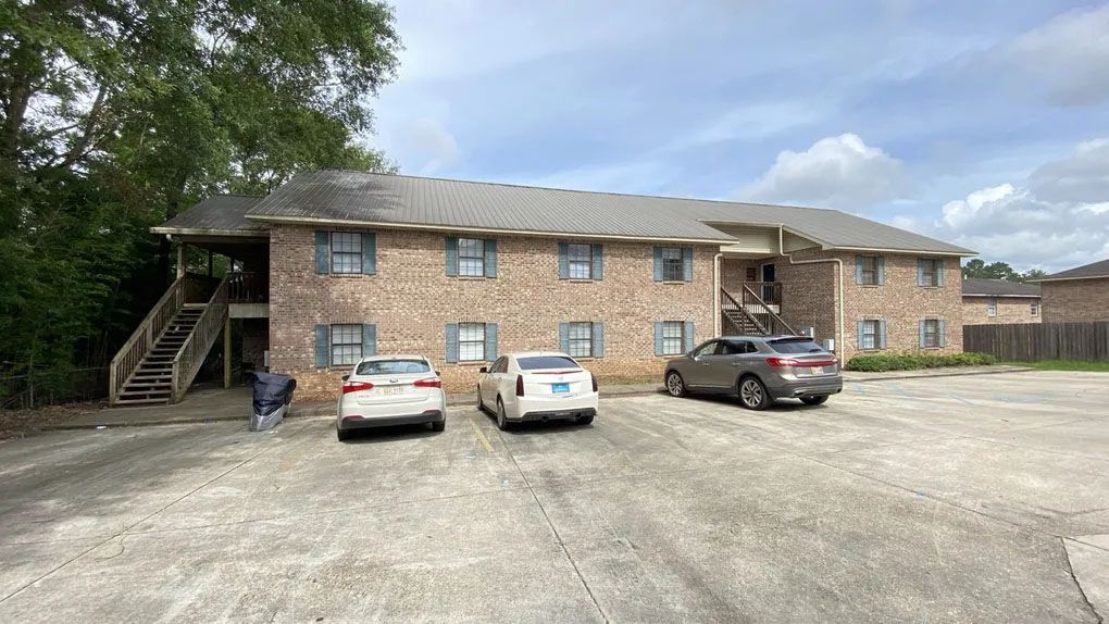 Eagle Pointe Apartment Homes Hattiesburg MS
