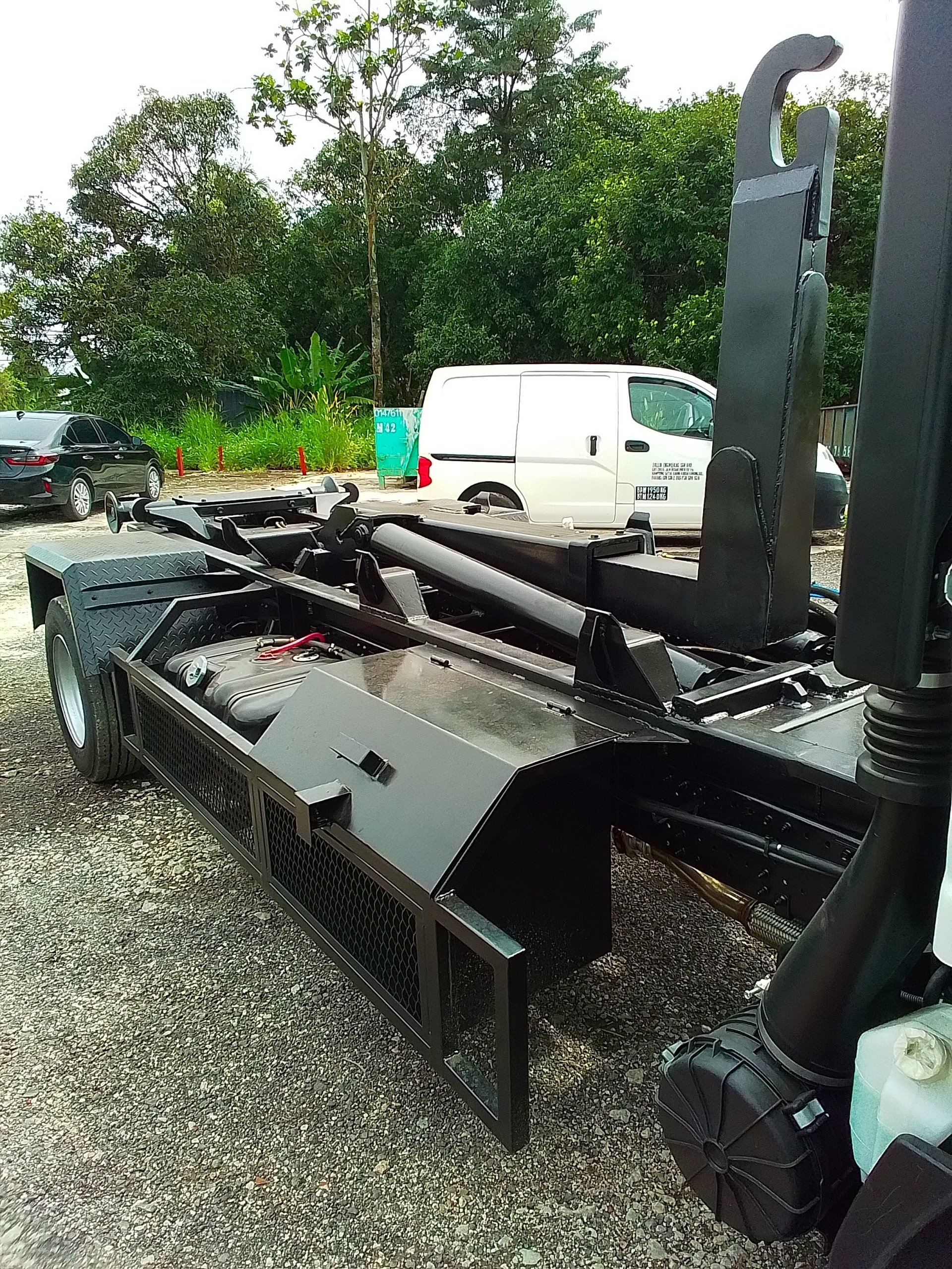 Armroll/Hooklift System | Zallin Engineering Sdn Bhd - Steel Structure ...