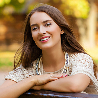 Common foods can stain teeth, but whitening can renew a smile.