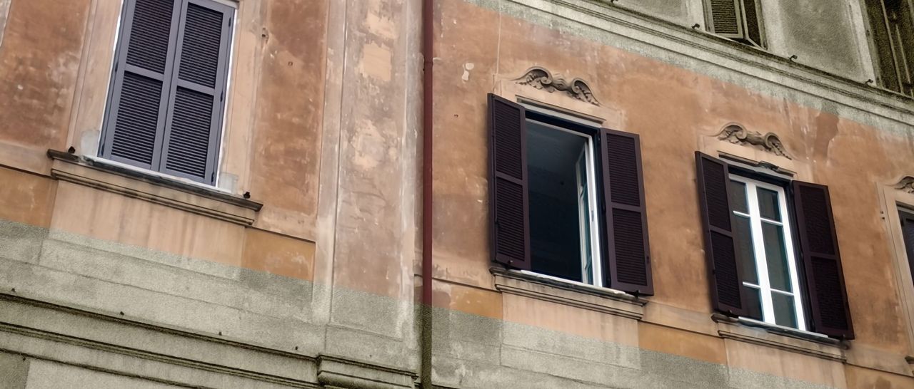 Persiane per centri storici.