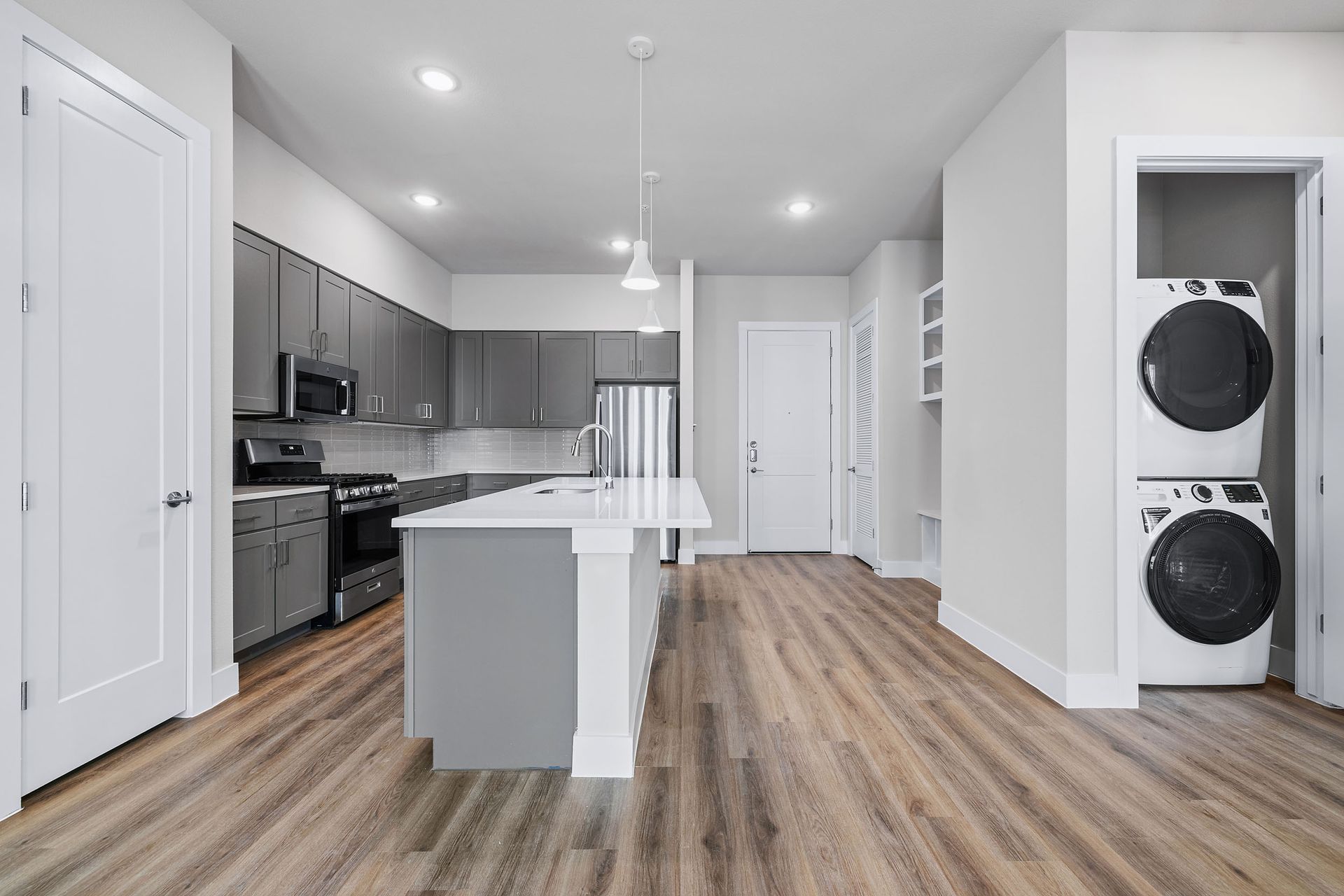 Gallery Apartments Near Downtown Austin TX