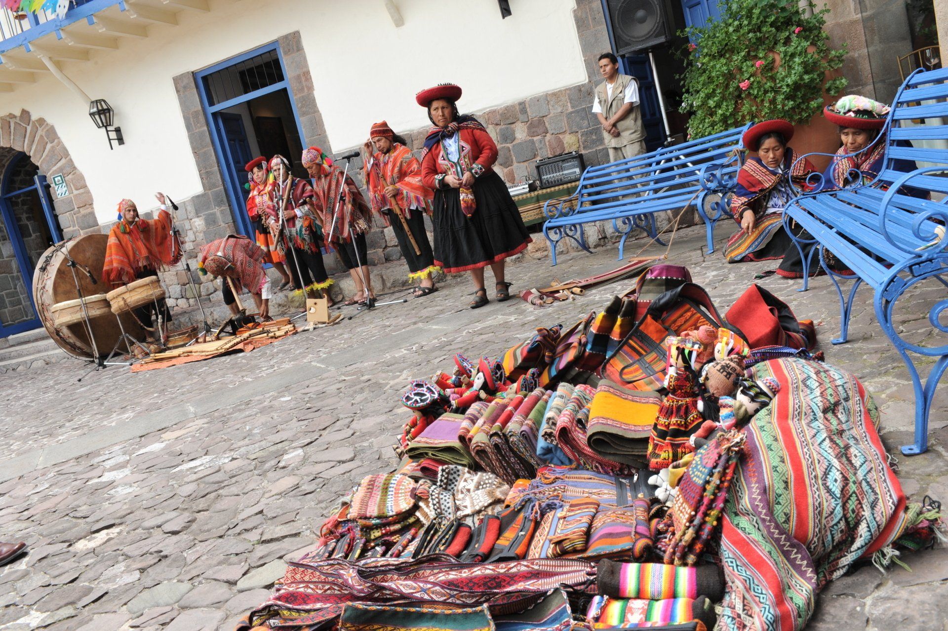 Special Lunch with a local market at Palacio del Inka Luxury Collection hotel