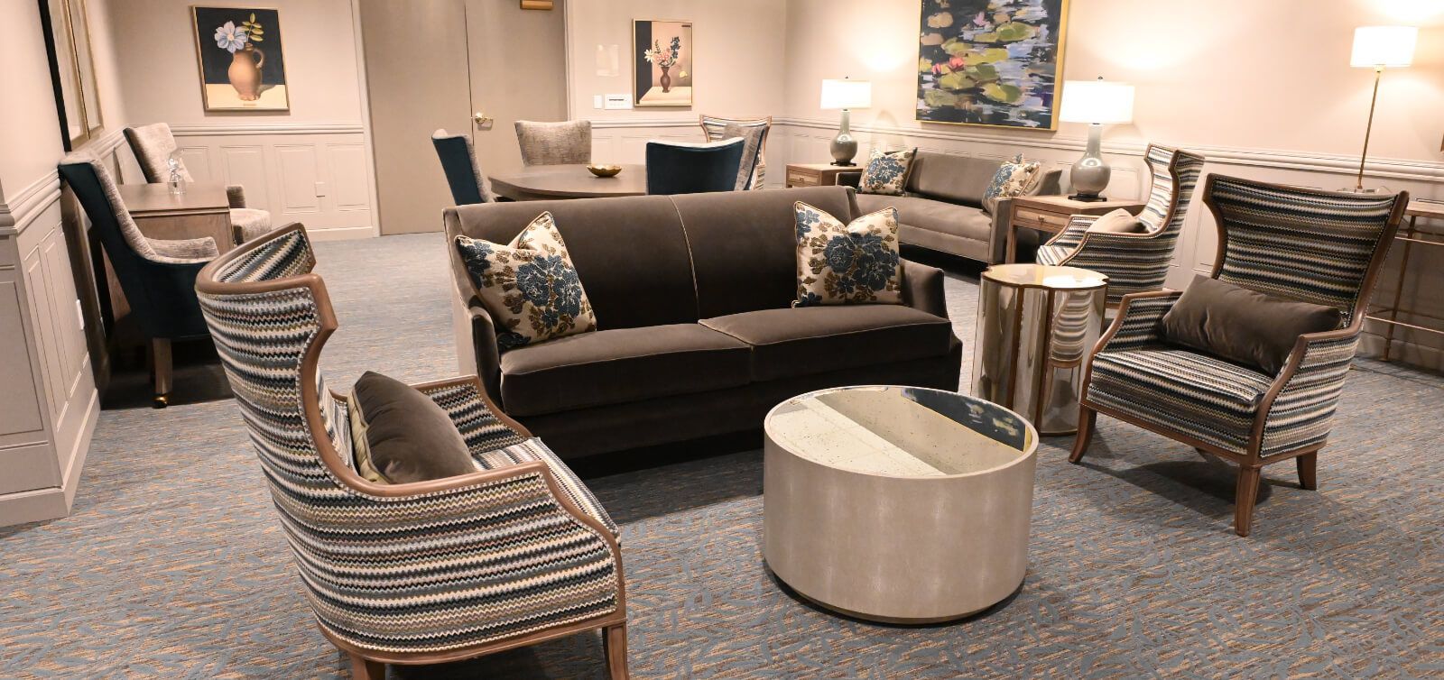 A living room filled with furniture and a couch.