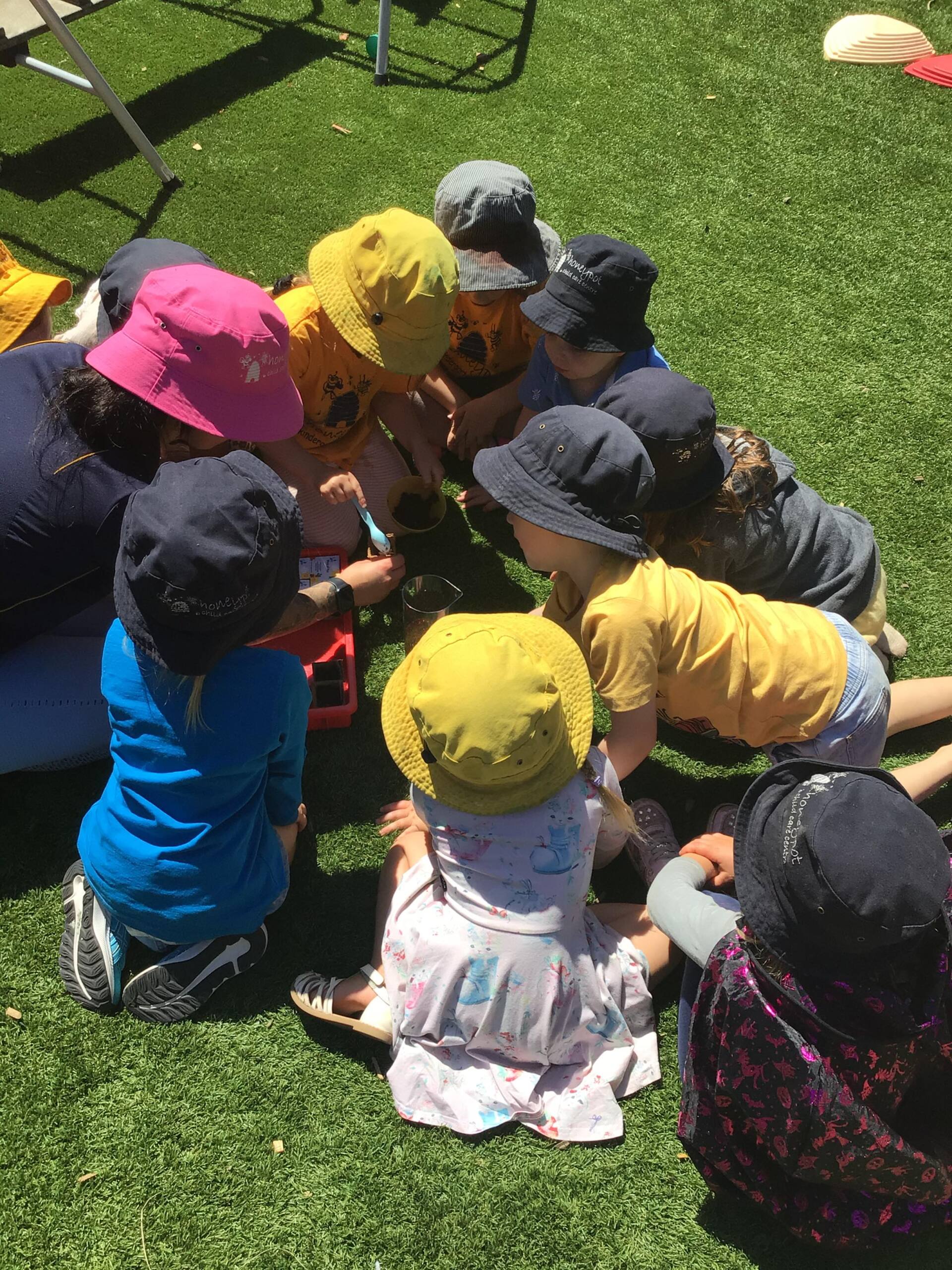 Honey Pot Child Care Centre 03 5561 5095 • 03 5565 795