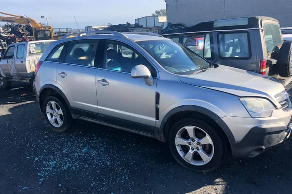 Used Silver SUV Car — Twin City Auto Dismantlers In Albury, NSW