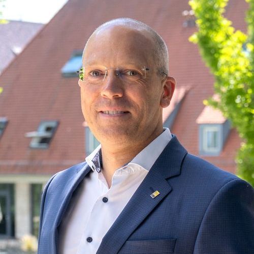 Raphael Dammann Raphael Dammann