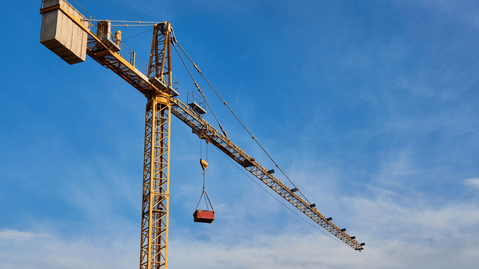 Cranes and Heavy Lifting Equipment