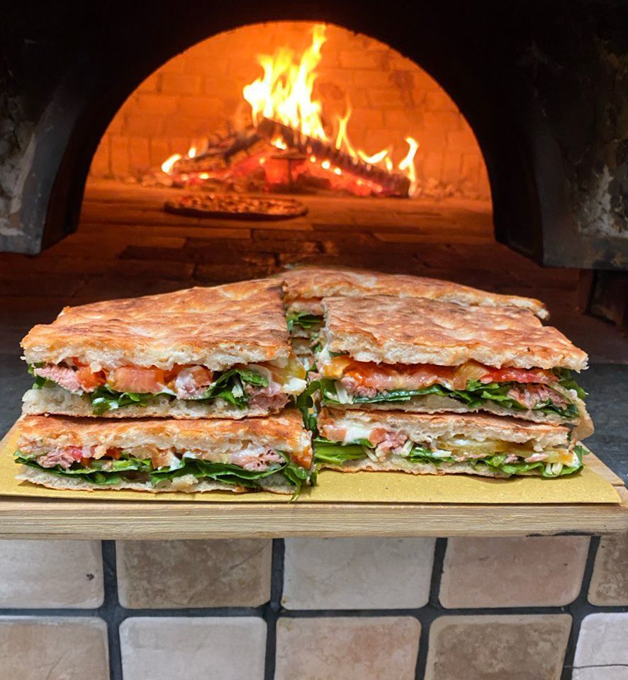 Focaccia al tonno
