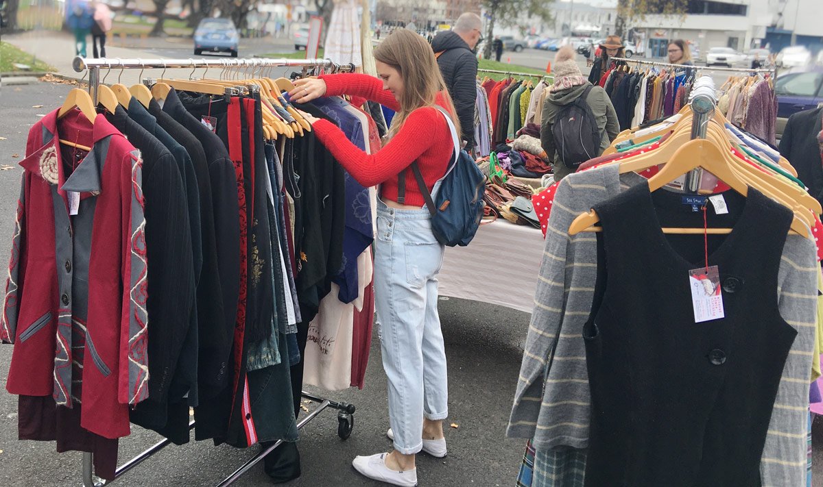 The Ultimate Guide to Selling Secondhand Clothes in Australia