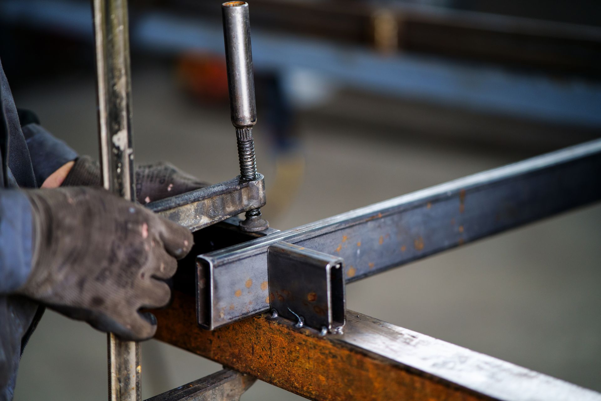Steel Cutting Edge Equipment
