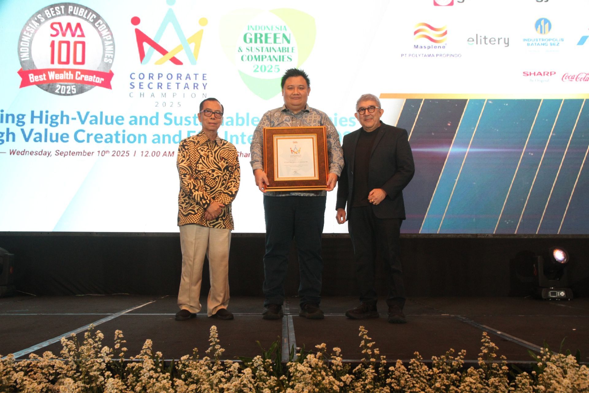 Recipient of the Corporate Secretary Champion 2025 award in the Corporate Secretary in Compliance category
