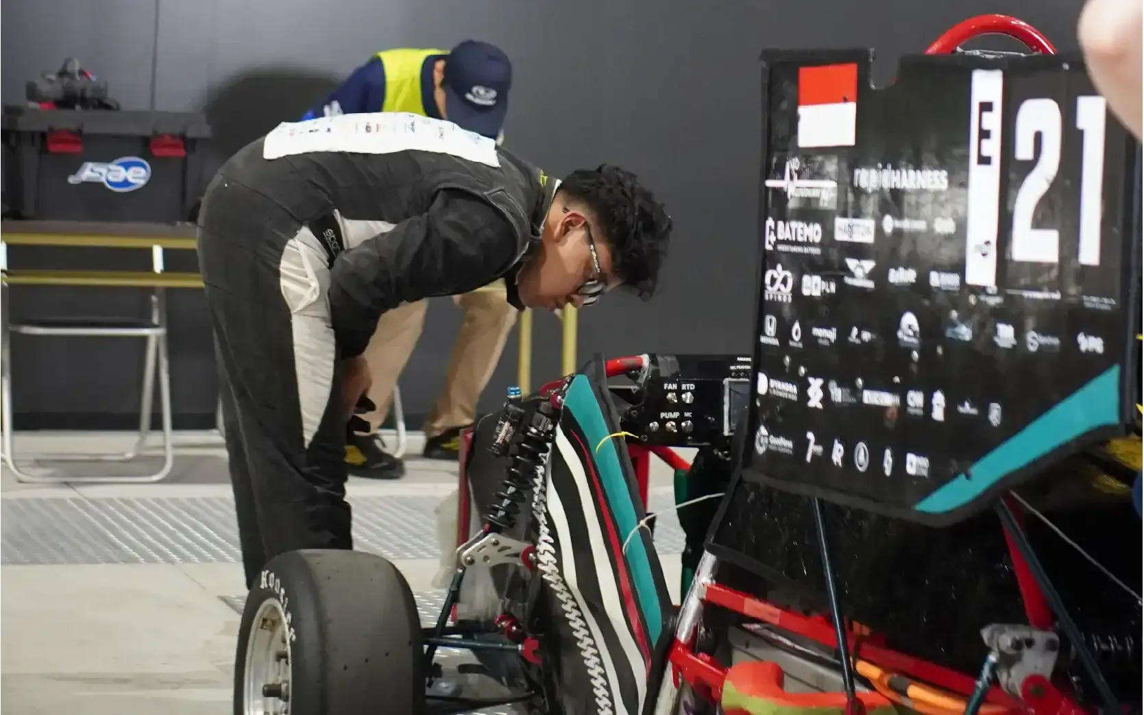 Rangka mobil Anargya pada perlombaan FSAE Japan 2026
