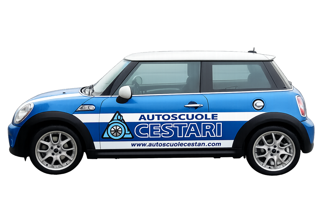 Mini Cooper blu e bianca con il marchio Auto Scuola Cestari su sfondo bianco.