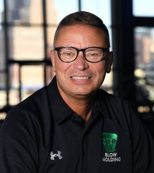 Jens Schlueter