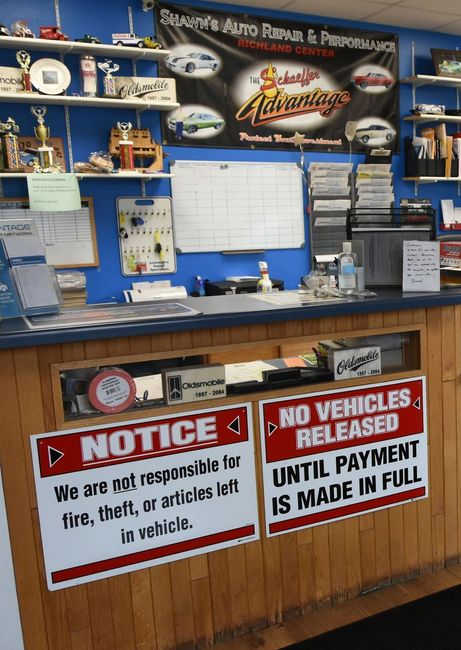 Counter in an auto repair shop | Shawn's Auto Repair and Performance