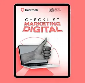 Uma lista de verificação para marketing digital com uma mão fazendo sinal de positivo