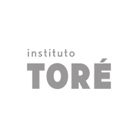 Logotipo do Instituto Toré em texto cinza sobre fundo branco.