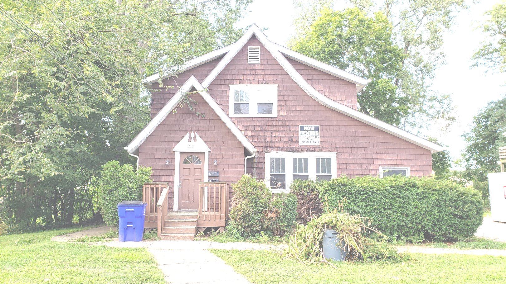 buckeye parks management kent state ksu off campus housing  south water st kent oh private bedroom college st