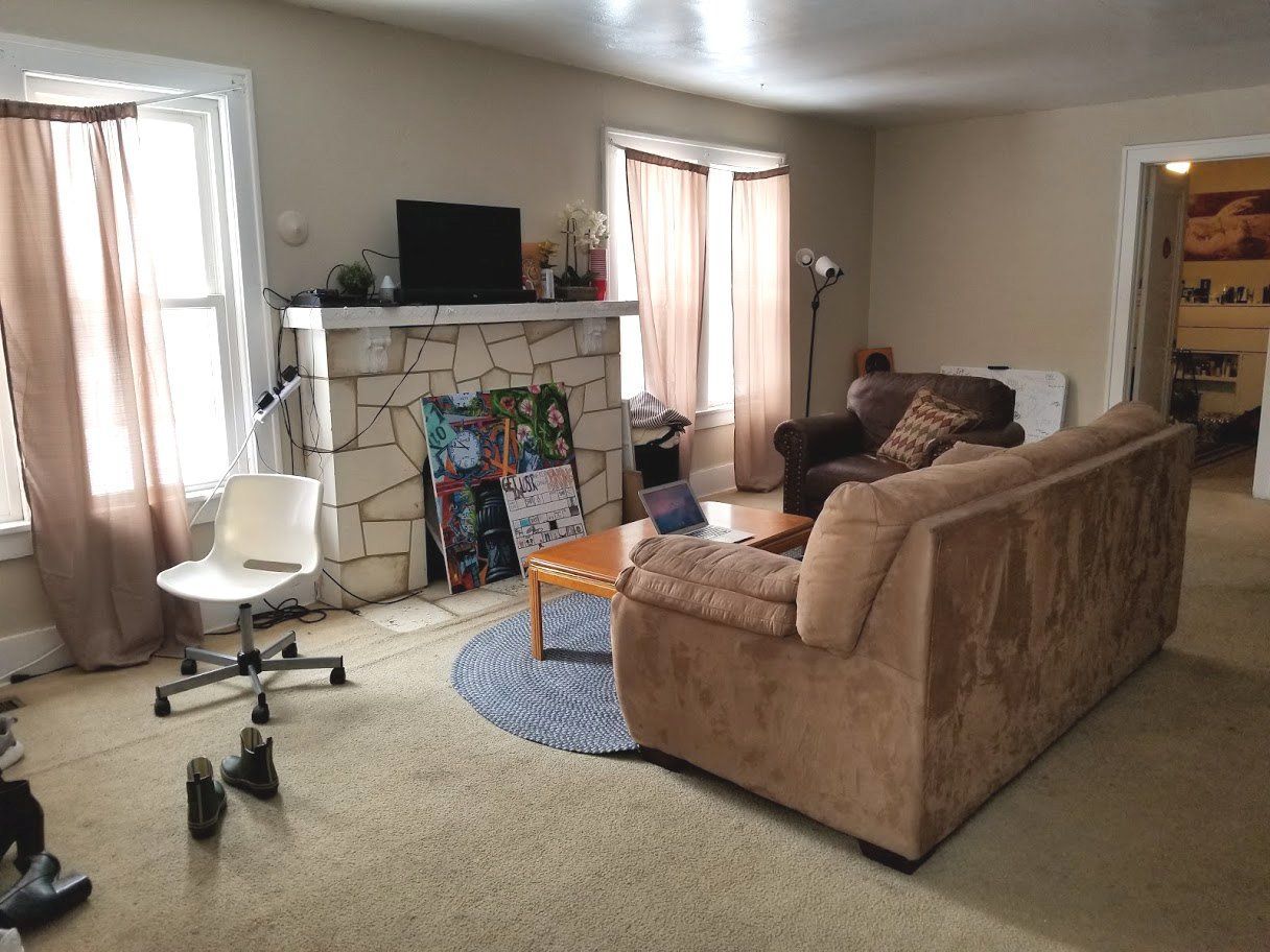 2 two bedroom apartment kent ohio off campus housing large rooms SUMMIT ST FIREPLACE BRIGHT