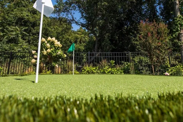 expert putting green installation services in melville ny